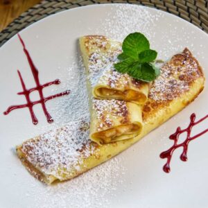 Restaurant Relax Greenpoint NYC Crepes Apple